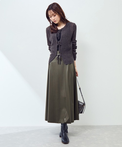 ROPE' PICNIC(ロペピクニック)の「シンセティックレザーフレアロングスカート(スカート・レディース・ダークブラウン/カーキ/ベージュ・S/M)」の21枚目の写真