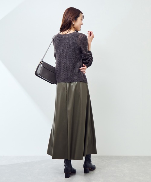 ROPE' PICNIC(ロペピクニック)の「シンセティックレザーフレアロングスカート(スカート・レディース・ダークブラウン/カーキ/ベージュ・S/M)」の22枚目の写真