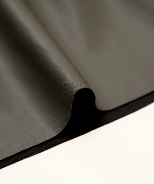 ROPE' PICNIC(ロペピクニック)の「シンセティックレザーフレアロングスカート(スカート・レディース・ダークブラウン/カーキ/ベージュ・S/M)」の8枚目の写真