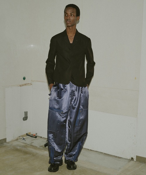 Jieda（ジエダ）の「PARACHUTE ZIP PANTS（その他パンツ・メンズ・ブラック/ネイビー・1/2）」の3枚目の写真