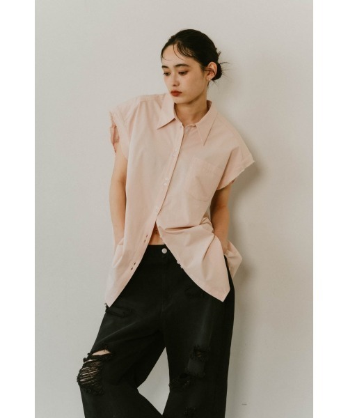 Knuth Marf（クヌースマーフ）の「stripe label nosleeve shirt（シャツ/ブラウス・レディース・モスグリーン/ピンク/ブラック/グレイッシュベージュ・FREE）」の12枚目の写真