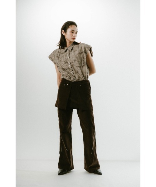 Knuth Marf（クヌースマーフ）の「stripe label nosleeve shirt（シャツ/ブラウス・レディース・モスグリーン/ピンク/ブラック/グレイッシュベージュ・FREE）」の15枚目の写真