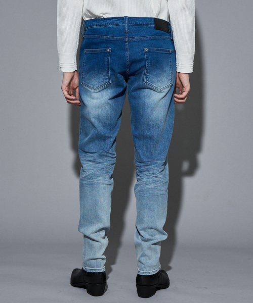 5351 POUR LES HOMMES（ゴーサンゴーイチプールオム）の「【25A/W】グラデーション テーパード デニム（デニムパンツ・メンズ・ブラック/インディゴブルー・50/48/46/44）」の17枚目の写真
