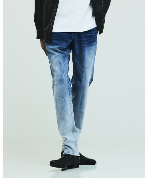 5351 POUR LES HOMMES（ゴーサンゴーイチプールオム）の「【25A/W】グラデーション テーパード デニム（デニムパンツ・メンズ・ブラック/インディゴブルー・50/48/46/44）」の3枚目の写真