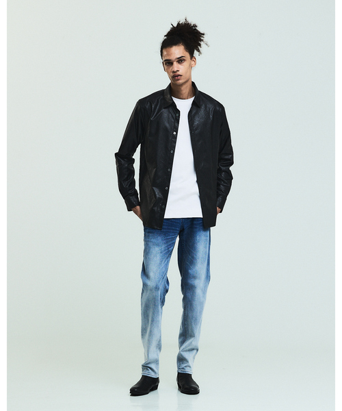 5351 POUR LES HOMMES（ゴーサンゴーイチプールオム）の「【25A/W】グラデーション テーパード デニム（デニムパンツ・メンズ・ブラック/インディゴブルー・50/48/46/44）」の4枚目の写真