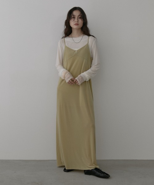 Aunt Marie's(アントマリーズ)の「Vネックベロアロングキャミワンピース(ワンピース・レディース・ブラウン/ブラック/ライム・MT/FREE)」の3枚目の写真