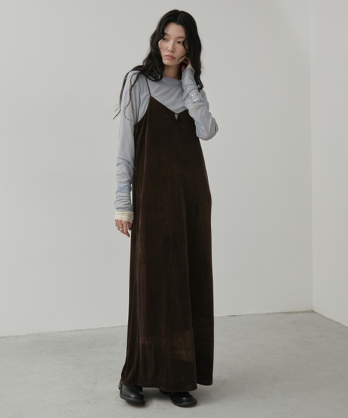 Aunt Marie's（アントマリーズ）の「Vネックベロアロングキャミワンピース（ワンピース・レディース・ブラウン/ブラック・MT/FREE）」の15枚目の写真