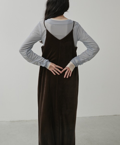 Aunt Marie's（アントマリーズ）の「Vネックベロアロングキャミワンピース（ワンピース・レディース・ブラウン/ブラック・MT/FREE）」の19枚目の写真