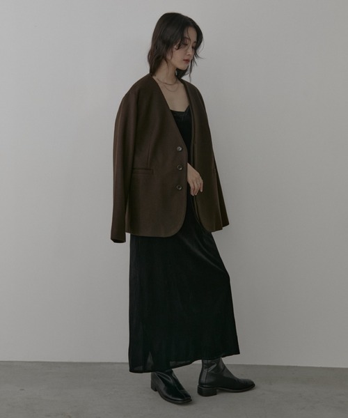 Aunt Marie's(アントマリーズ)の「Vネックベロアロングキャミワンピース(ワンピース・レディース・ブラウン/ブラック・MT/FREE)」の15枚目の写真