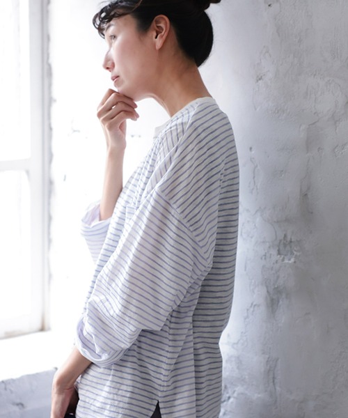 soulberry(ソウルベリー)の「夏の、長袖ボーダーカットソー(Tシャツ/カットソー・レディース・パープル系/ブラック系/ホワイト系・4L/3L/LL/L/M/5L)」の6枚目の写真