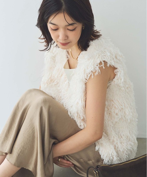 Gready Brilliant（グレディブリリアン）の「ラメシャギージャガードベスト（シャツ/ブラウス・レディース・アイボリー/ブラック・38）」の13枚目の写真