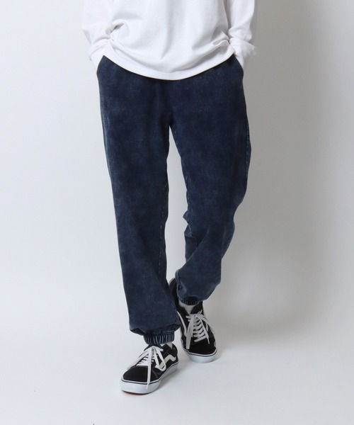 ANPAS(アンパス)の「Vintage Design Chemical Denim Easy Pants/セットアップ対応 ケミカル加工 カットデニム ストレッチイージーパンツ ボトムス スウェットパンツ メンズ レディース(スウェットパンツ・メンズ・ブルー/ブラック・LL/M/L)」の4枚目の写真