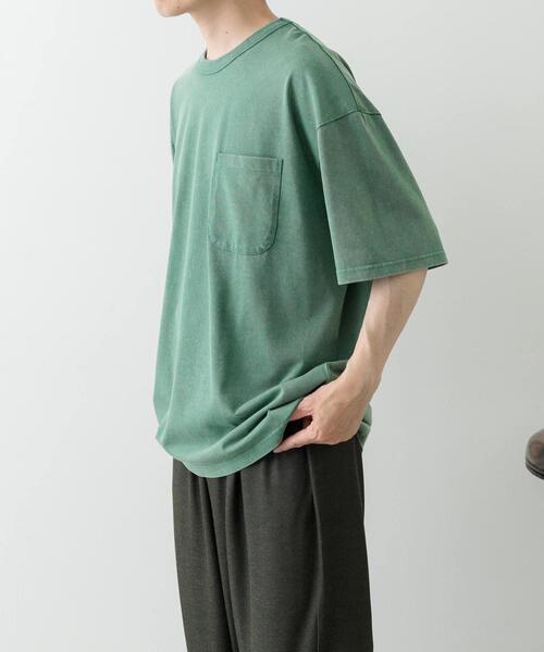 ITEMS URBANRESEARCH（アイテムズ アーバンリサーチ）の「フェード加工クルーネック天竺ポケットTシャツ（Tシャツ/カットソー・メンズ・ブラウン/グリーン/レッド/ブラック・LARGE/MEDIUM）」の17枚目の写真