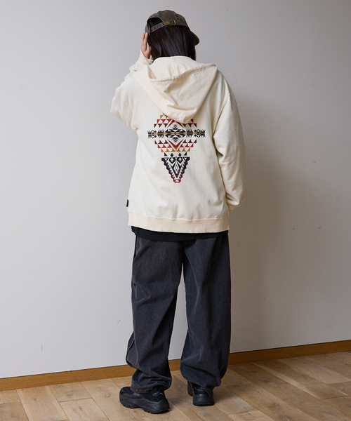PENDLETON(ペンドルトン)の「【PENDLETON/ペンドルトン】Back Print Zip Up Hoodie / ハーディング柄 バックプリント ジップアップパーカー(パーカー・メンズ・ブラック/アイボリー/ホワイト系その他・M/L)」の9枚目の写真