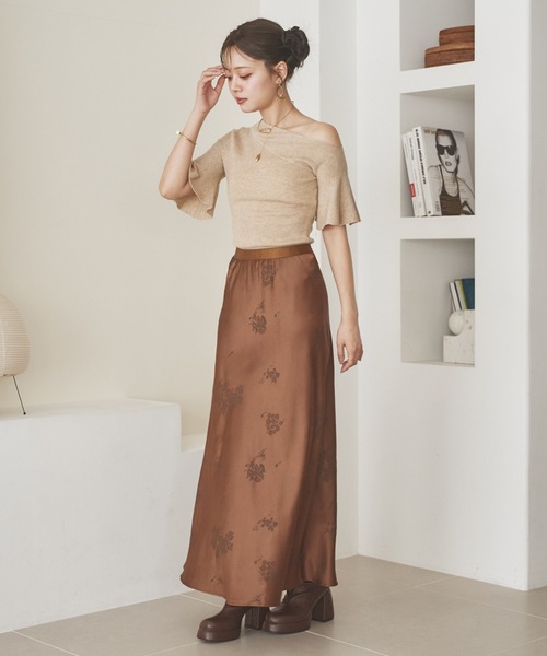 LAULEN（ローレン）の「satin flower pattern long skirt /サテンフラワープリントロングスカート（スカート・レディース・ブラウン/ブラック・M/S）」の20枚目の写真