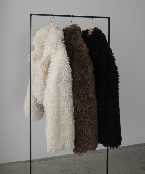 Louere（ルエレ）の「プードルファーショートコート（中綿無し）[高身長サイズMT/低身長サイズS有り]（その他アウター・レディース・モカ/ブラック/アイボリー・MT/LARGE/MEDIUM/SMALL）」の22枚目の写真