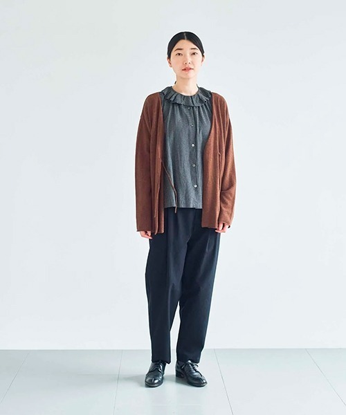 HAU(ハウ)の「カシュクールニットlamb(カーディガン/ボレロ・レディース・ベージュ/ネイビー/ブラウン・MEDIUM)」の1枚目の写真