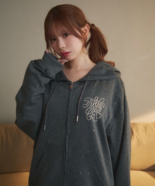 TITTY&CO.（ティティーアンドコー）の「ラメスウェットセットアップ