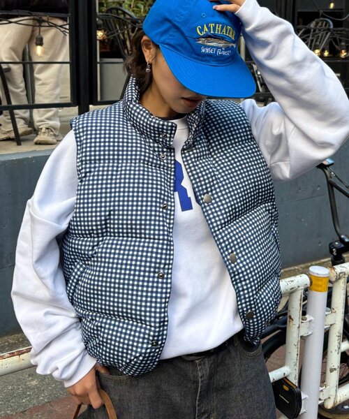 CIAOPANIC TYPY(チャオパニックティピー)の「【UNISEX】ギンガムチェック中綿ベスト(ベスト・レディース・ネイビー/レッド/ブラウン・MEDIUM/LARGE)」の6枚目の写真