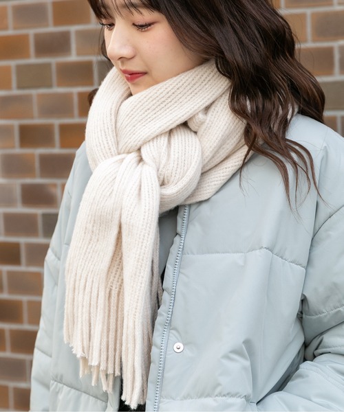 ITEMS URBANRESEARCH（アイテムズ アーバンリサーチ）の「グリッターソフトラッセルストール（マフラー・レディース・ラベンダー/チャコールグレー/アイボリー・-）」の2枚目の写真