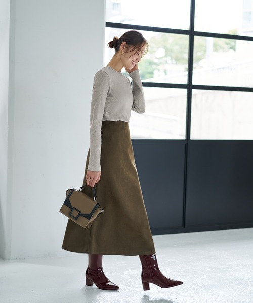 STYLE DELI（スタイルデリ）の「中太リブBASIC長袖カットソートップス（Tシャツ/カットソー・レディース・ホワイト/ブラック/ライトグレー/ネイビー・MEDIUM）」の8枚目の写真