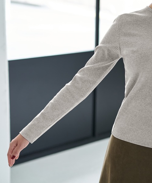 STYLE DELI（スタイルデリ）の「中太リブBASIC長袖カットソートップス（Tシャツ/カットソー・レディース・ホワイト/ブラック/ライトグレー/ネイビー・MEDIUM）」の11枚目の写真