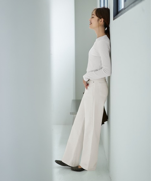 STYLE DELI（スタイルデリ）の「中太リブBASIC長袖カットソートップス（Tシャツ/カットソー・レディース・ホワイト/ブラック/ライトグレー/ネイビー・MEDIUM）」の14枚目の写真