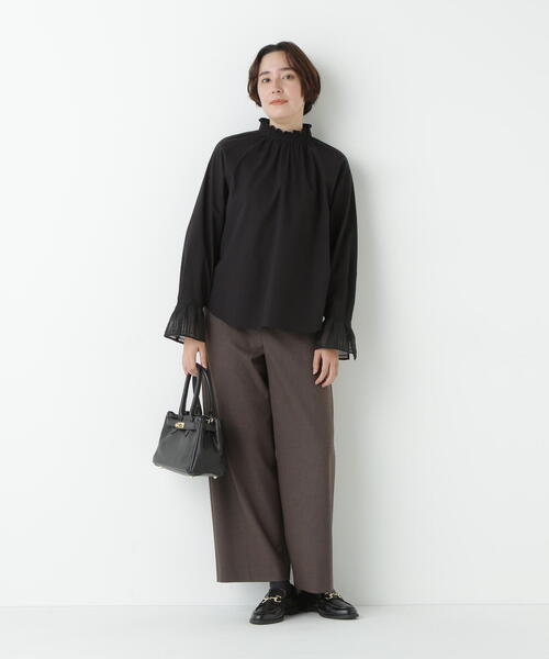 human woman(ヒューマンウーマン)の「◆【3サイズ展開/ウォーム素材】裏起毛セミワイドパンツ(その他パンツ・レディース・グレー/クリアブラウン・LARGE/MEDIUM/SMALL)」の11枚目の写真