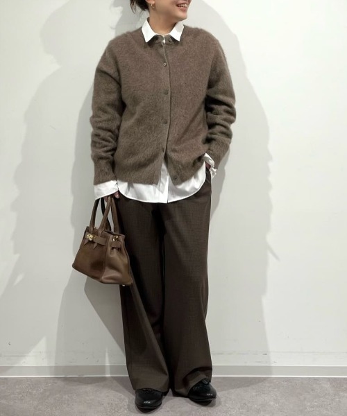 human woman(ヒューマンウーマン)の「◆【3サイズ展開/ウォーム素材】裏起毛セミワイドパンツ(その他パンツ・レディース・グレー/クリアブラウン・LARGE/MEDIUM/SMALL)」の5枚目の写真