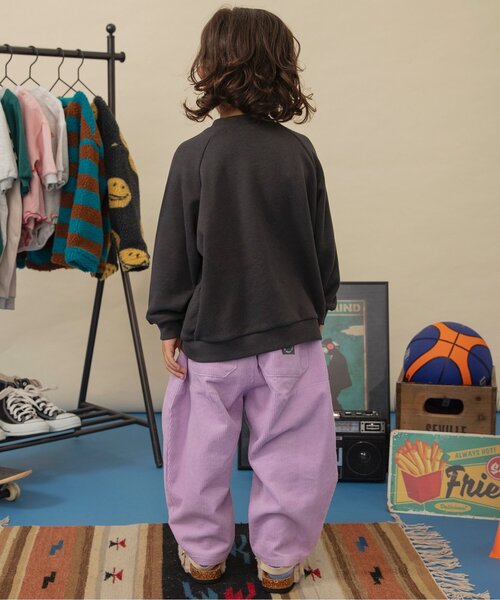 BREEZE（ブリーズ）の「バルーンタックコーデュロイパンツ_ジュニア対応（その他パンツ・キッズ・チャコール/ブラウン/ピンク/サックスブルー・80/90/100/110/120/130/140/150）」の13枚目の写真