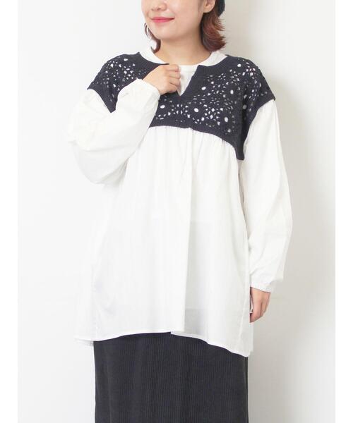 Samansa Mos2（サマンサ モスモス）の「花柄ニット+布帛切替チュニック（ニット/セーター・レディース・モカ/オレンジ/キナリ/ブラック/カーキ・F）」の2枚目の写真