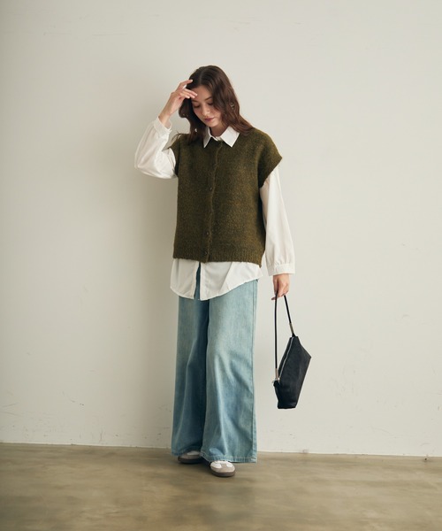 Lunea（ルネア）の「ミックスカラーニットベスト（ベスト・レディース・オリーブ/グレー・FREE）」の15枚目の写真