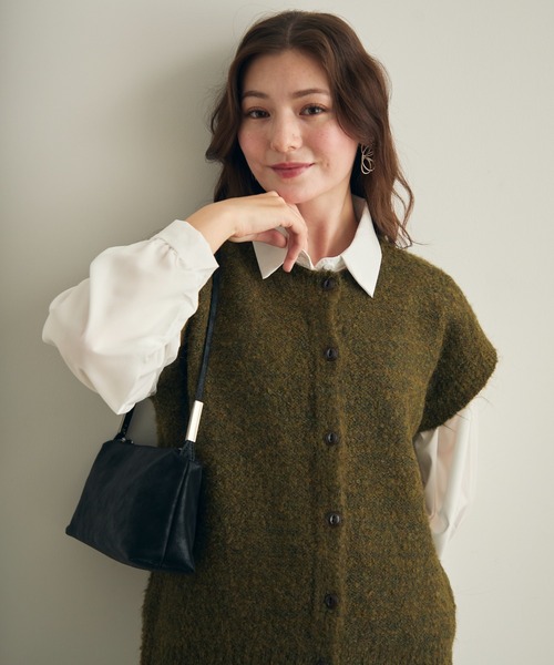 Lunea（ルネア）の「ミックスカラーニットベスト（ベスト・レディース・オリーブ/グレー・FREE）」の4枚目の写真