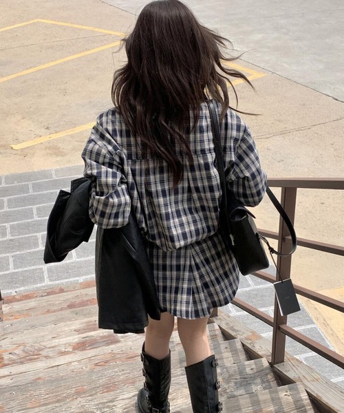 lulufa(ルルファ)の「ウエストマーク チェックシャツ ワンピース 長袖/韓国 Y2K ルーズシルエット(シャツワンピース・レディース・ブラウン/ブルー・FREE)」の5枚目の写真