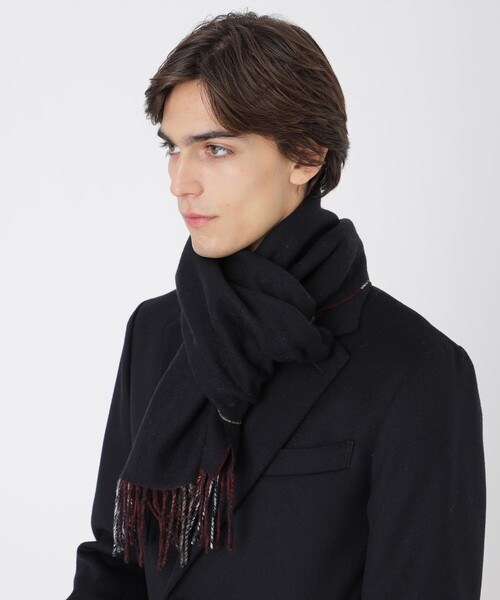 BLACK LABEL CRESTBRIDGE（ブラックレーベル・クレストブリッジ）の「クレストブリッジチェックリバーシブルマフラー（マフラー・メンズ・ベージュ系その他3/ブラック・FREE）」の8枚目の写真