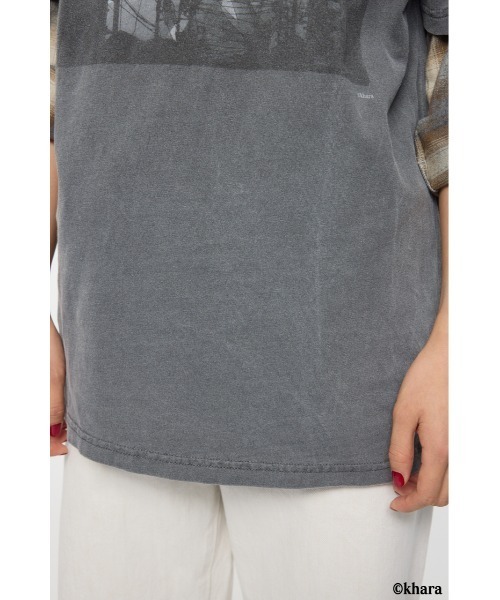 MOUSSY(マウジー)の「EVA GRAPHIC Tシャツ(Tシャツ/カットソー・レディース・ブラック/ホワイト・FREE)」の12枚目の写真