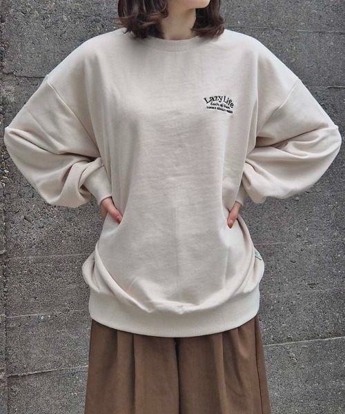 Bleu Bleuet（ブルーブルーエ）の「Lazyアニマル刺繍トレーナー（スウェット・レディース・アイボリー/ダークグリーン/キナリ・M/L）」の4枚目の写真