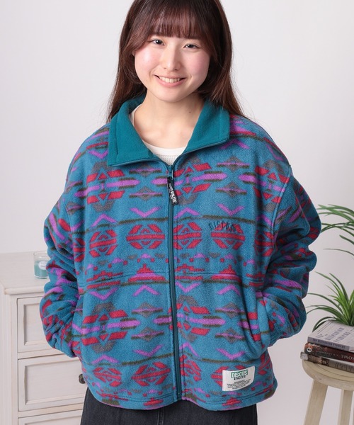 DISCUS(ディスカス)の「【71】【DISCUS/ディスカス】ワンポイント刺繍&ネームタグデザイン コンパクト フリース フルジップブルゾン レディース(ブルゾン・レディース・レッド/オフホワイト/ブルー/ブラック・M/L)」の21枚目の写真