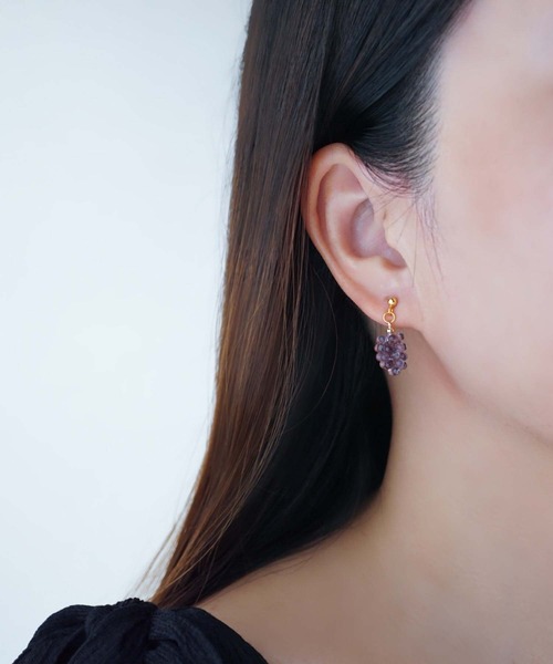 CERCA(チェルカ)の「jolie minette/ミニ ぶどう ピアス/アレルギー対応(ピアス(両耳用)・レディース・グリーン/パープル系その他/イエロー系その他・FREE)」の15枚目の写真