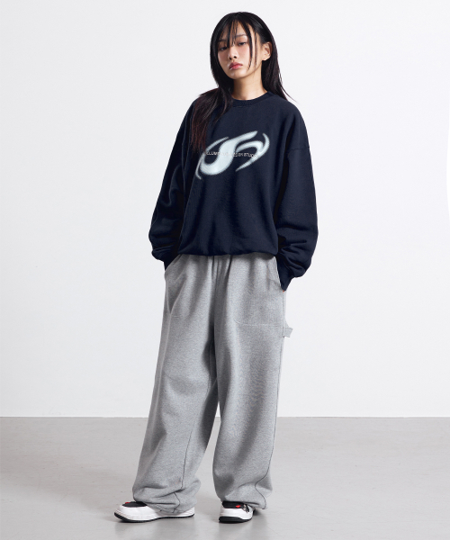 F.ILLUMINATE(フィルミネイト)の「スラントシンボルロゴスウェットシャツ-ネイビー(スウェット・レディース・その他・SMALL/MEDIUM/LARGE)」の4枚目の写真