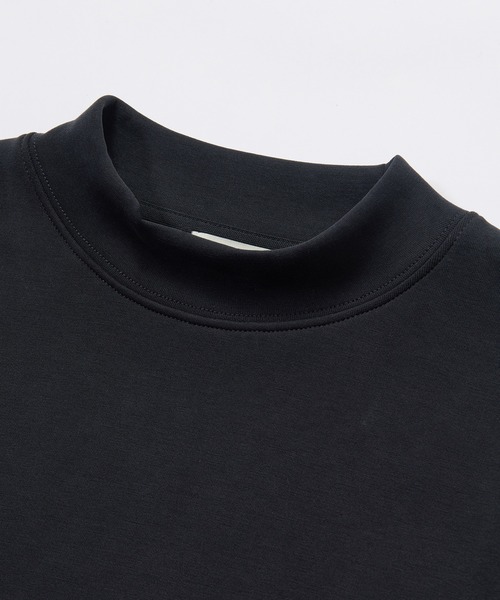 MEN'S BIGI（メンズビギ）の「スエードタッチ ダンボールモックネックトップス（スウェット・メンズ・オフホワイト/ブラウン/ブラック・03/02）」の8枚目の写真