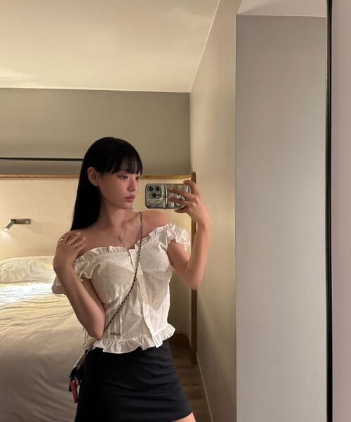 ROSEFRANTZ（ロゼフランツ）の「Frill Shirring Sleeveless [Flower]（シャツ/ブラウス・レディース・アイボリー・MEDIUM/SMALL）」の9枚目の写真