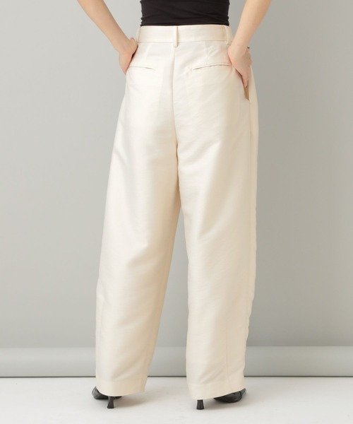 A part by（アパートバイ）の「シルクウールライクコクーンパンツ（その他パンツ・レディース・アイボリー/ブラック・MEDIUM/SMALL）」の5枚目の写真