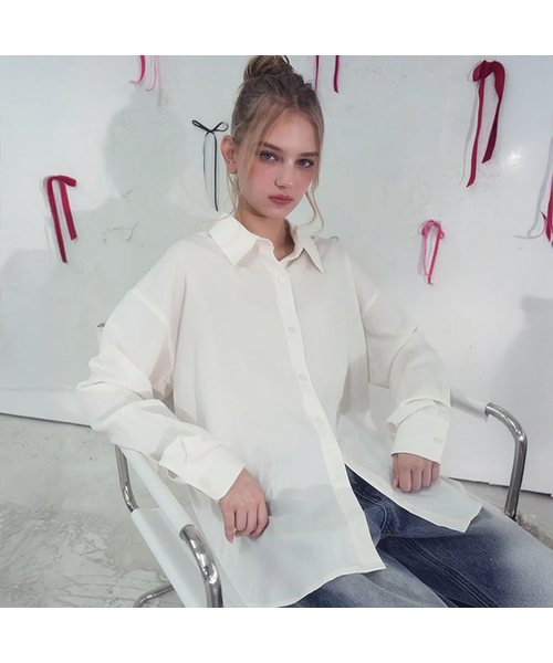 Vivacious(ビバシャス)の「Core Classic Shirt_4Colors(シャツ/ブラウス・レディース・ブラック/ホワイト/ベージュ/カーキ・SMALL/MEDIUM)」の2枚目の写真