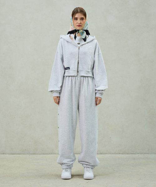 ARI(アリ)の「PITA SNAP OFF SWEAT PANTS / WHITE-MELANGE(スウェットパンツ・レディース・ライトグレー・FREE)」の2枚目の写真