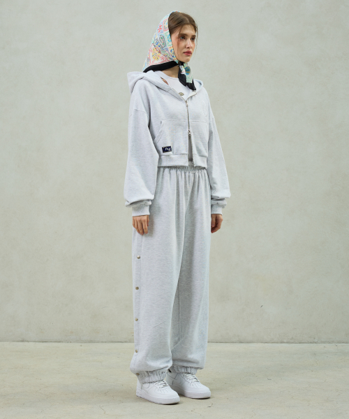 ARI(アリ)の「PITA SNAP OFF SWEAT PANTS / WHITE-MELANGE(スウェットパンツ・レディース・ライトグレー・FREE)」の5枚目の写真