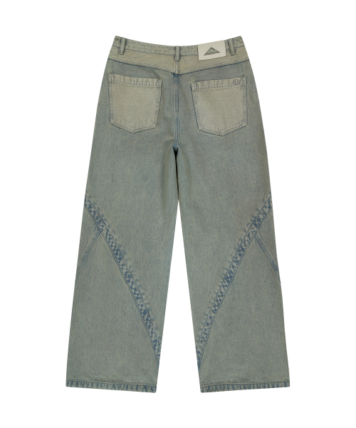 UNGIMMICK(アンジミック)の「PANELLED DENIM PANTS (BLUE)(デニムパンツ・メンズ・その他・MEDIUM/LARGE/SMALL)」の2枚目の写真