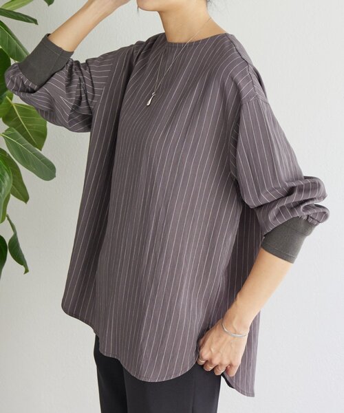 BEARDSLEY(ビアズリー)の「袖口ニットシャツ(シャツ/ブラウス・レディース・アイボリー/チャコールグレー・FREE)」の3枚目の写真