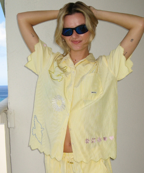 BIRDS EMBROIDERY EYELET SHORT SLEEVE SHIRTS YELLOW