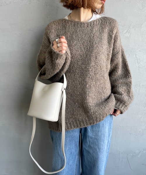 YAHKI（ヤーキ）の「[YAHKI/ヤーキ] クロスボディ バケツ型2WAY ショルダーバッグ（ショルダーバッグ・レディース・アイボリー/ブラック・ONE SIZE）」の4枚目の写真